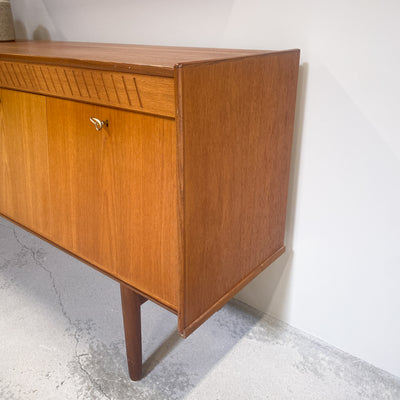 Sideboard i teak