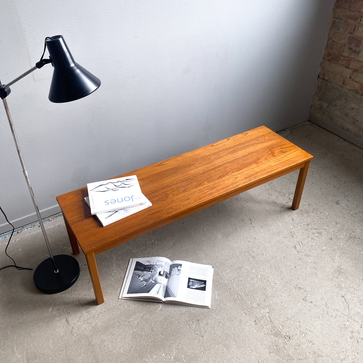 Bänk i teak