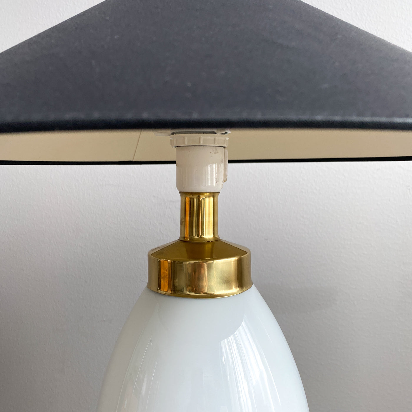 Bordslampa med belysning i foten - IKEA, 80-tal