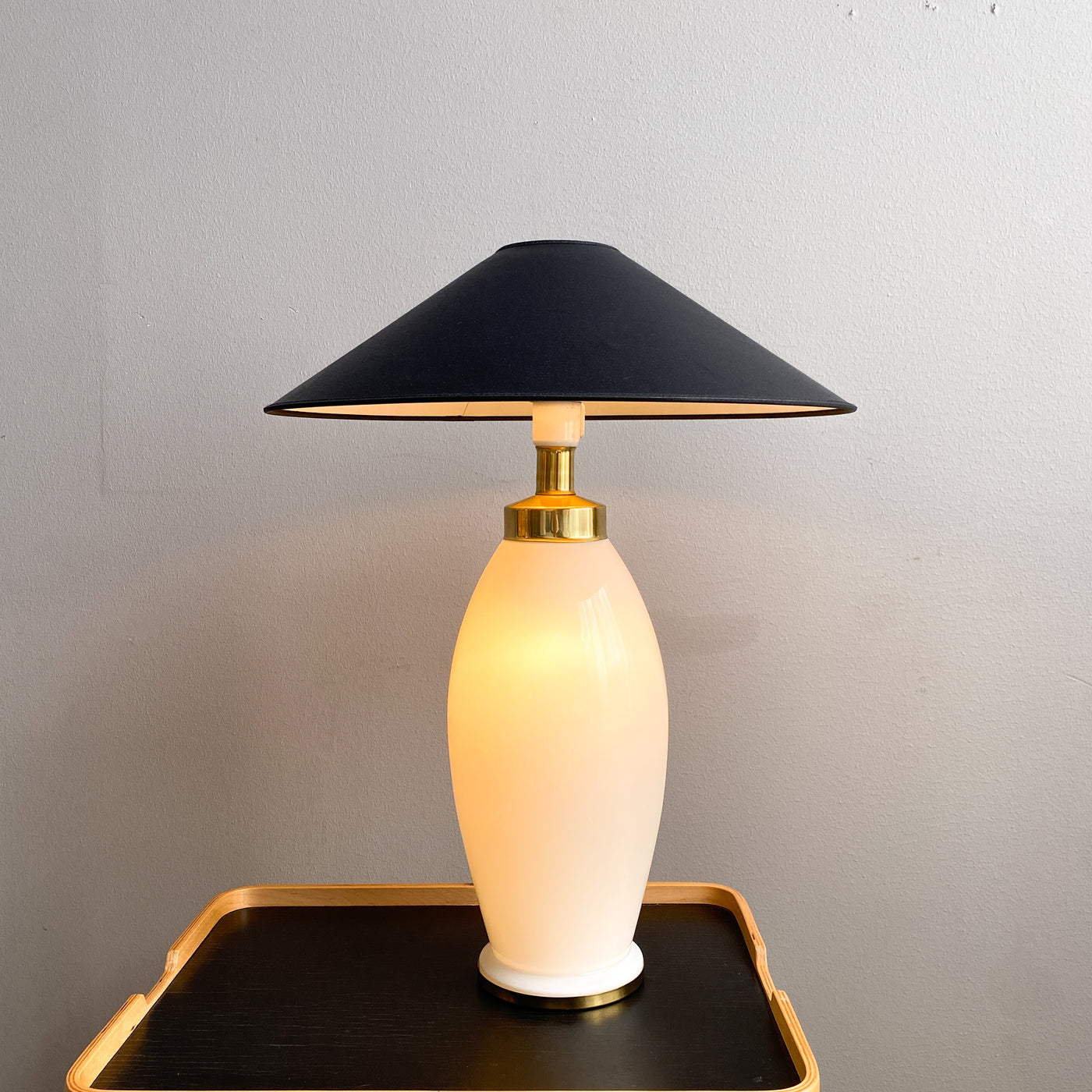 Bordslampa med belysning i foten - IKEA, 80-tal