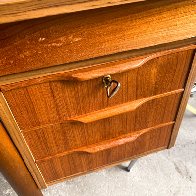 Skrivbord i teak, 60-tal