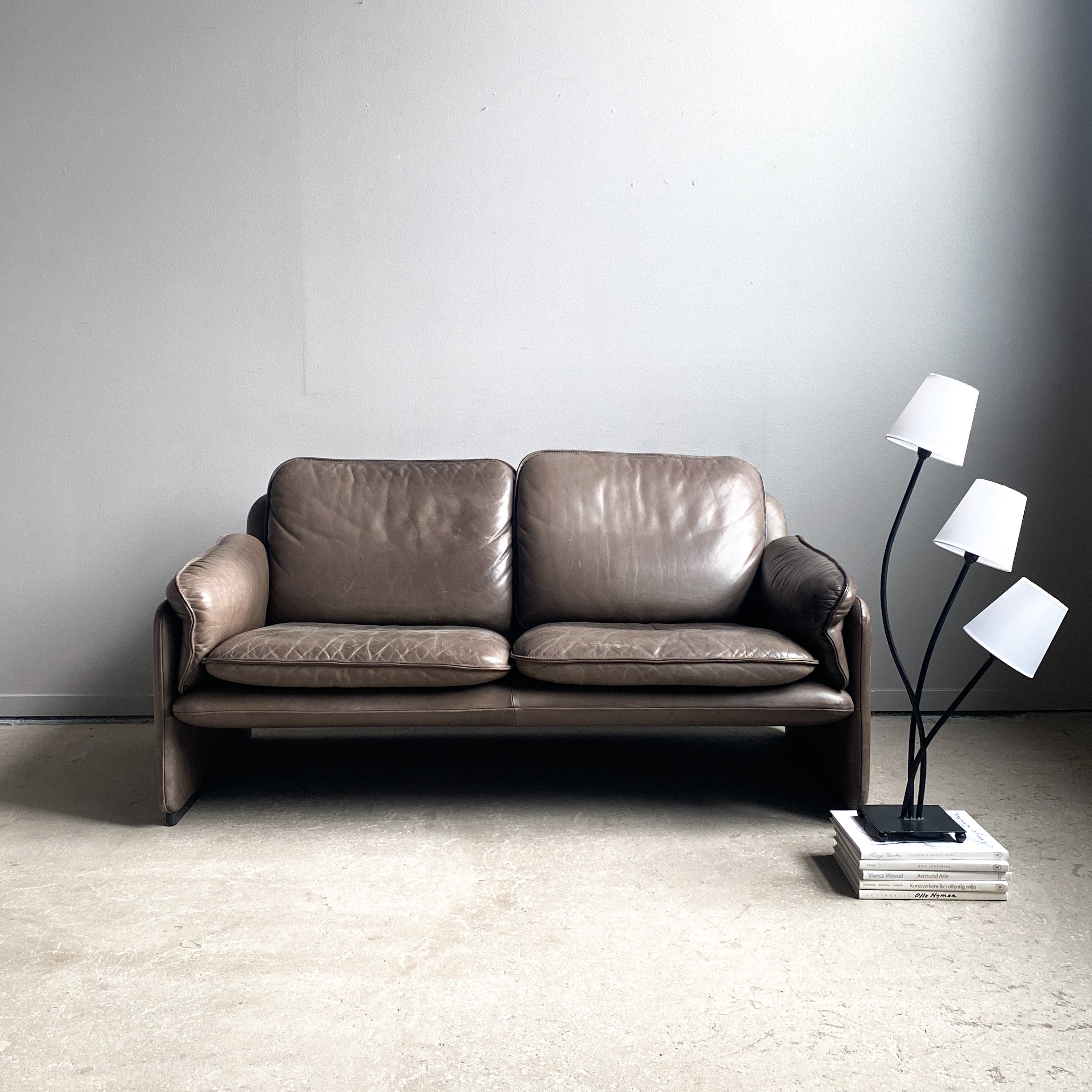 2-sits skinnsoffa - DS 61, De Sede, Schweiz | Vintagebyrån | Second ...