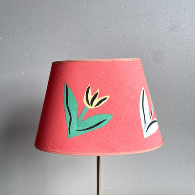 Bordslampa med skärm Tulpan, Ulrica Hydman Vallien