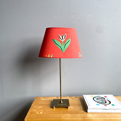 Bordslampa med skärm Tulpan, Ulrica Hydman Vallien