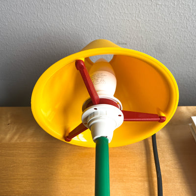 Memphis inspirerad bordslampa IKEA 80-tal