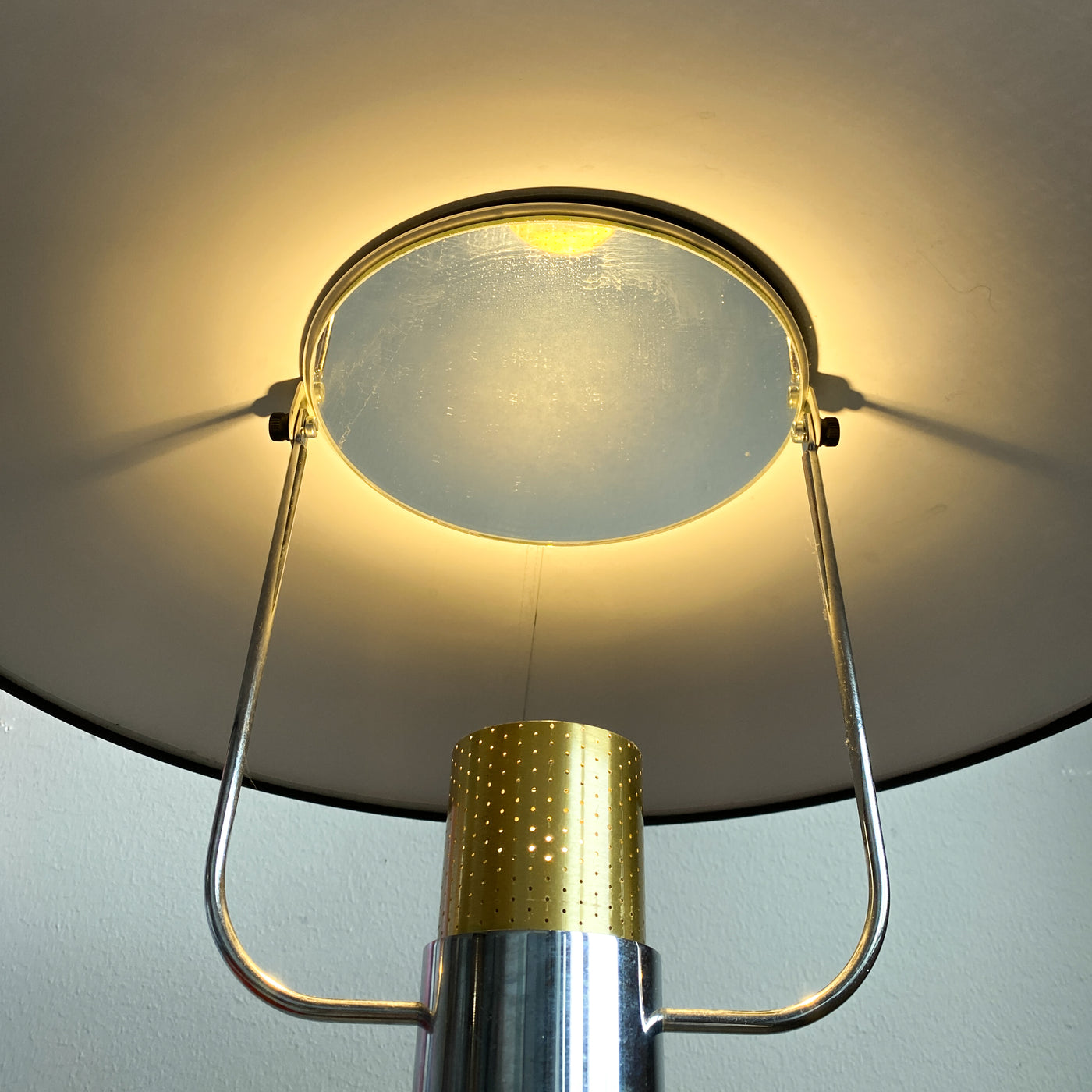 Golvlampa -Örsjö belysning 80-tal