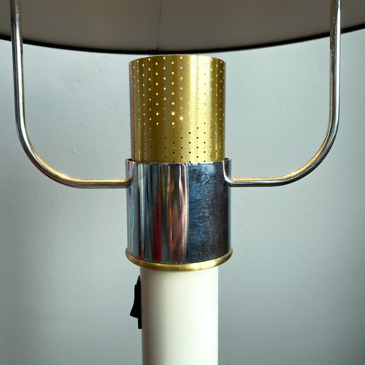 Golvlampa -Örsjö belysning 80-tal