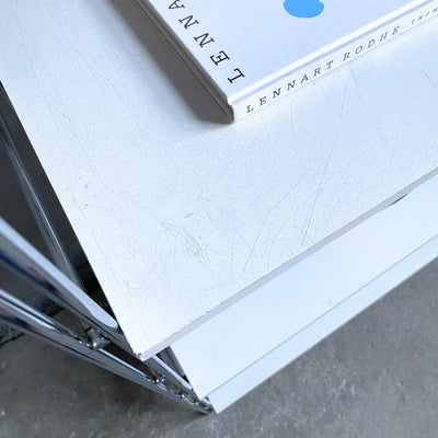 Hylla i krom och vit laminat - 80-tal
