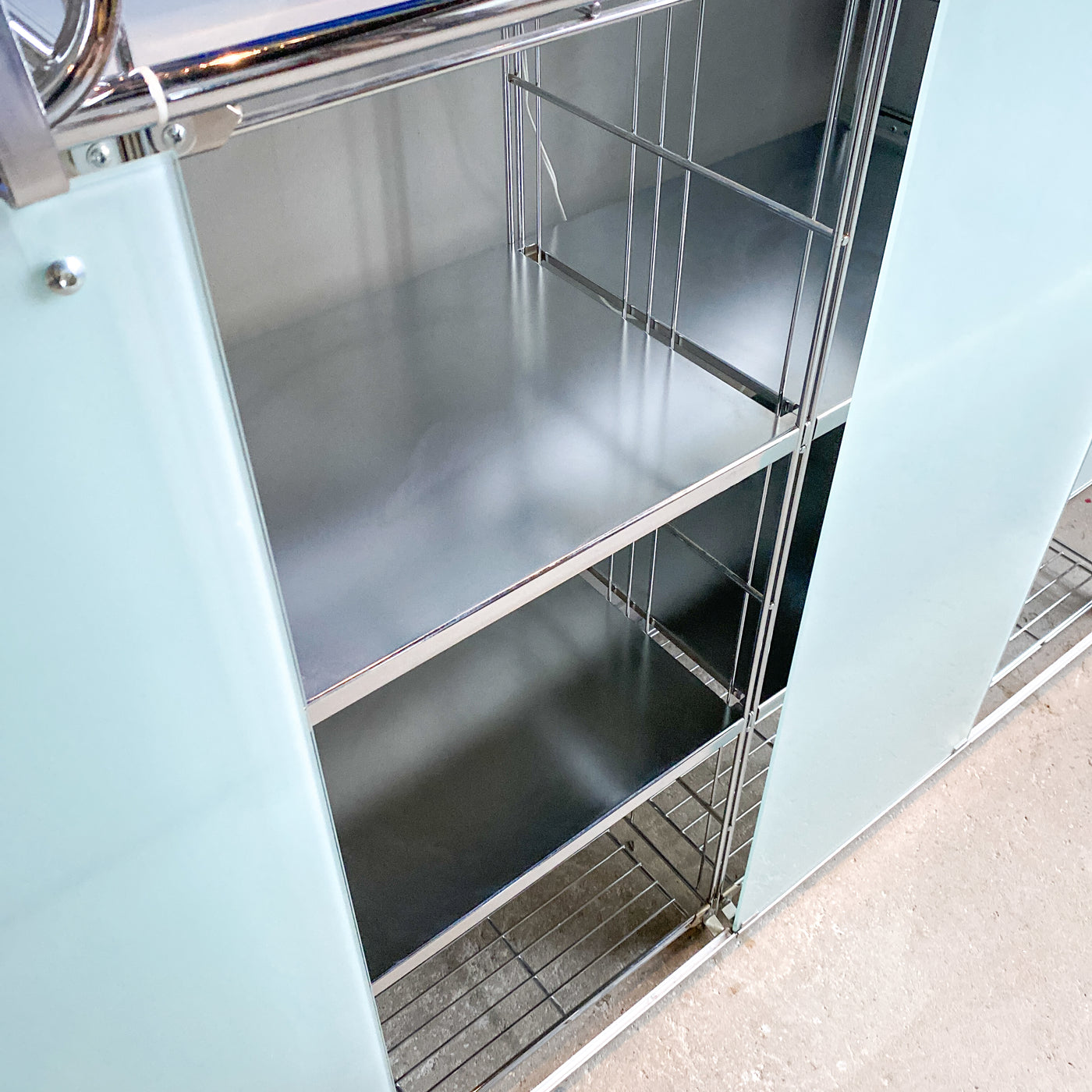 Hyllsystem i metall och glas - Balton, 90/2000-tal