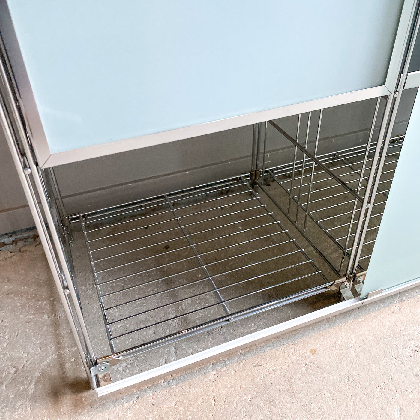 Hyllsystem i metall och glas - Balton, 90/2000-tal