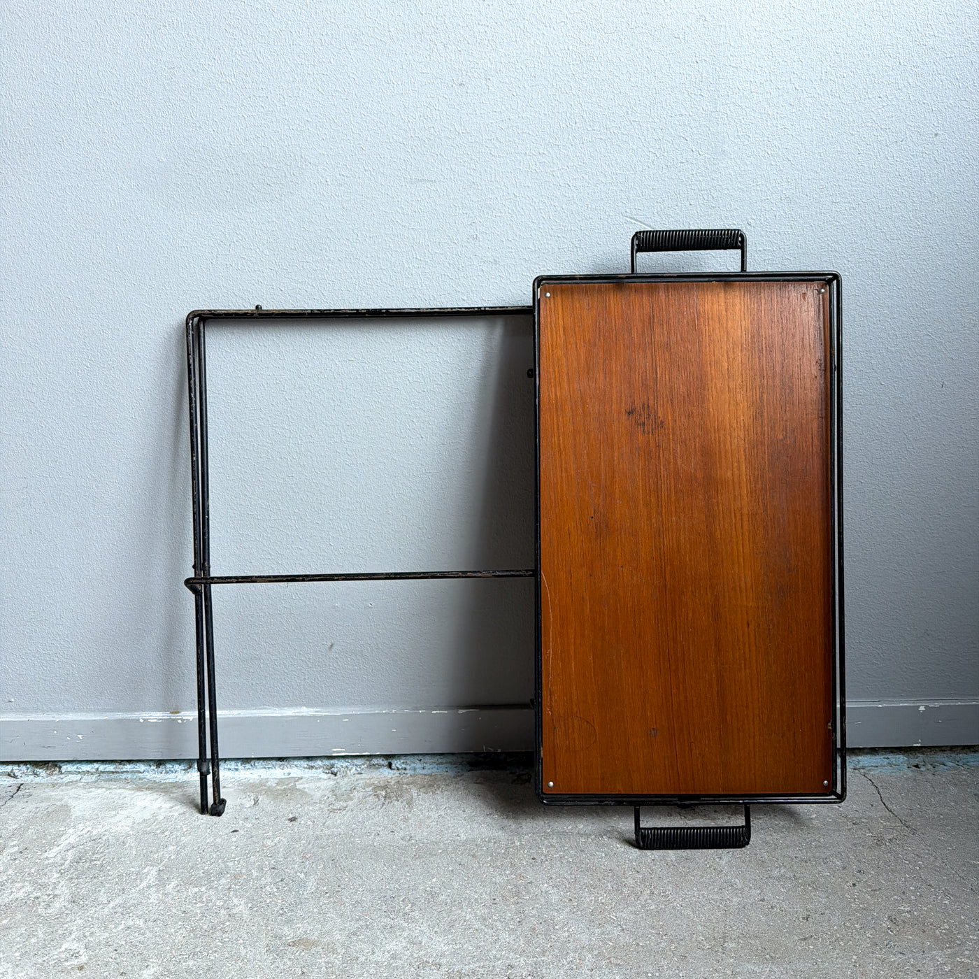 Brickbord i teak och metall - 50/60-tal