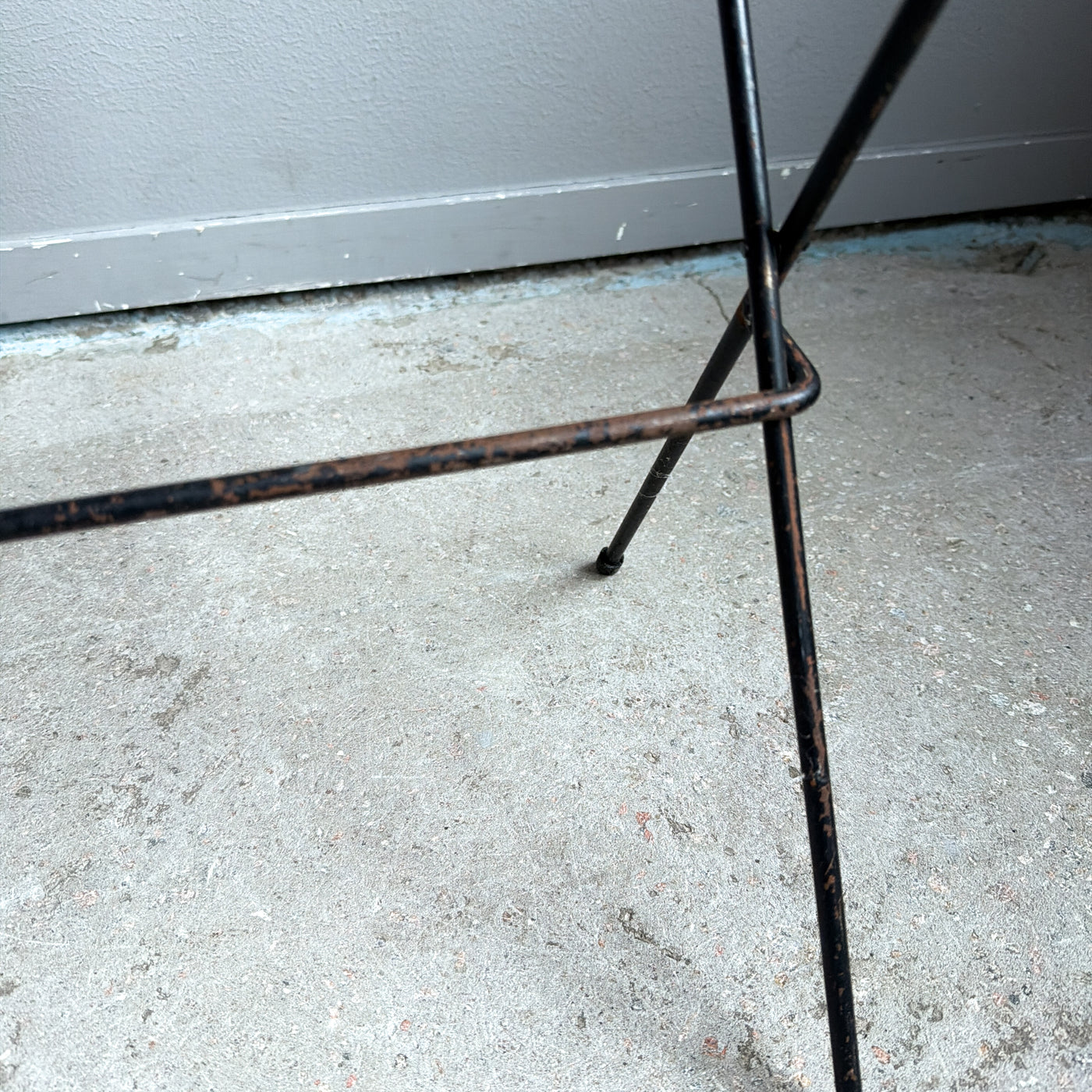 Brickbord i teak och metall - 50/60-tal