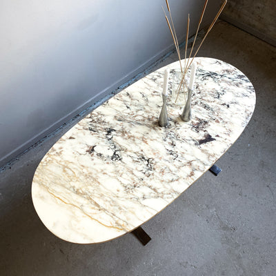 Soffbord i marmor och krom