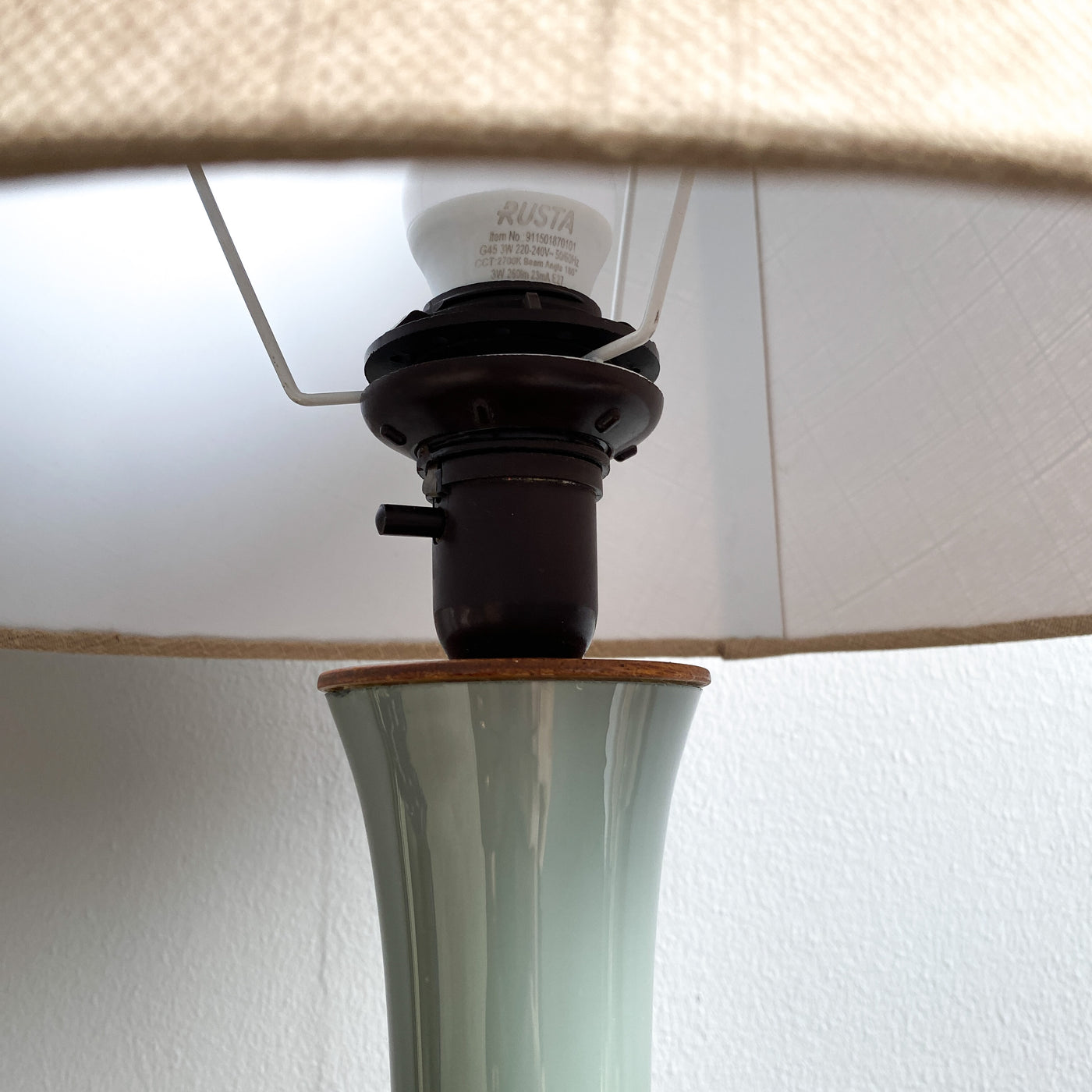 Bordslampa i grått glas - Bernt Nordstedt, Bergboms