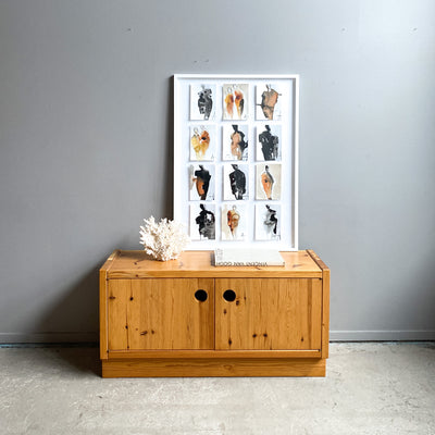 Bokhylla/sideboard i furu