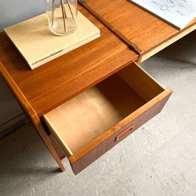 Skrivbord i teak - B. Fridhagen, Bodafors