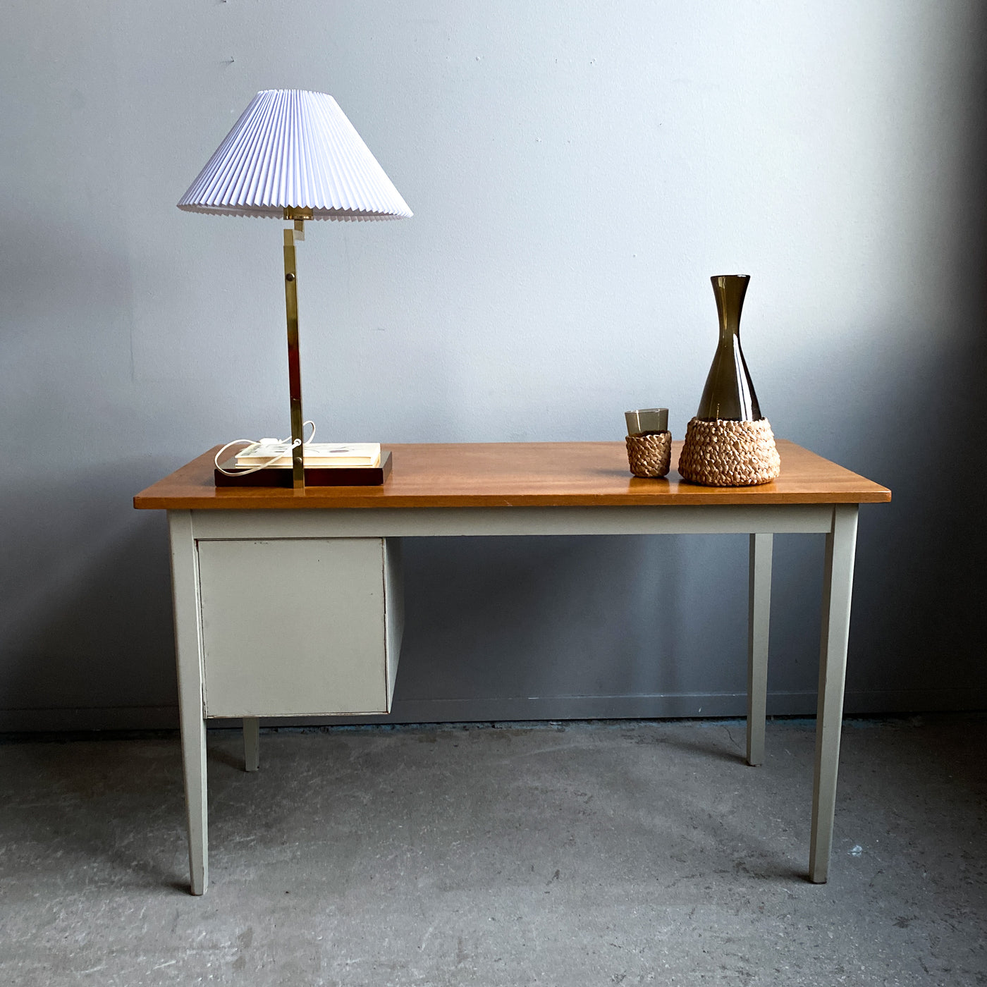 Skrivbord i teak och grått, 60-tal