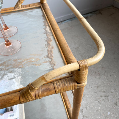 Drinkvagn i rotting