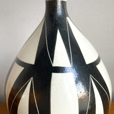 Diagonal - Karin Björquist, Gustavsberg studiohand