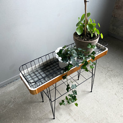 Blombord string