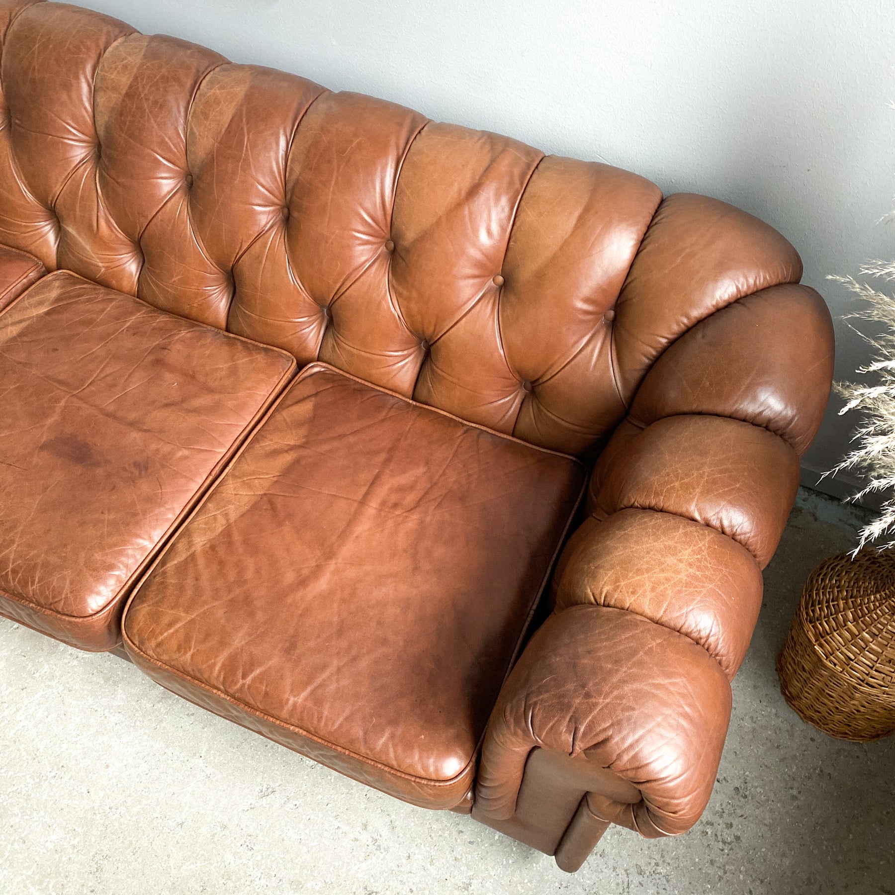 Brun skinnsoffa 70-tal | Vintagebyrån | Second hand Varberg