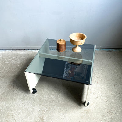 Soffbord med rökfärgad skiva - 70-tal