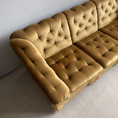 Olivgrön plyschsoffa 70-tal