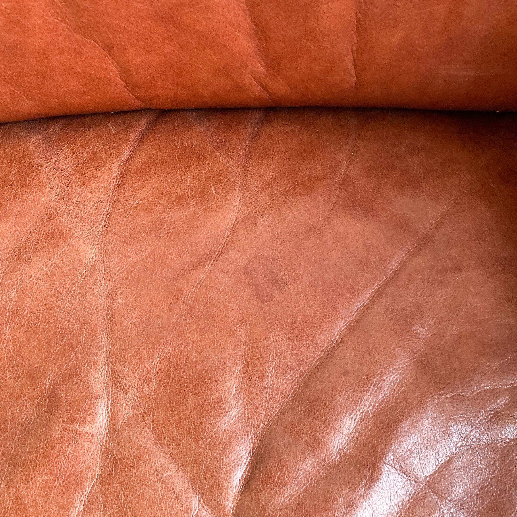 Cognacsfärgad skinnsoffa 80-tal - 2 sits | Vintagebyrån | Second hand ...