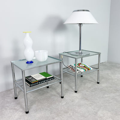 Bord i frostat glas och krom - par
