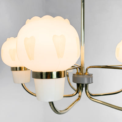 Taklampa i mässing och glas