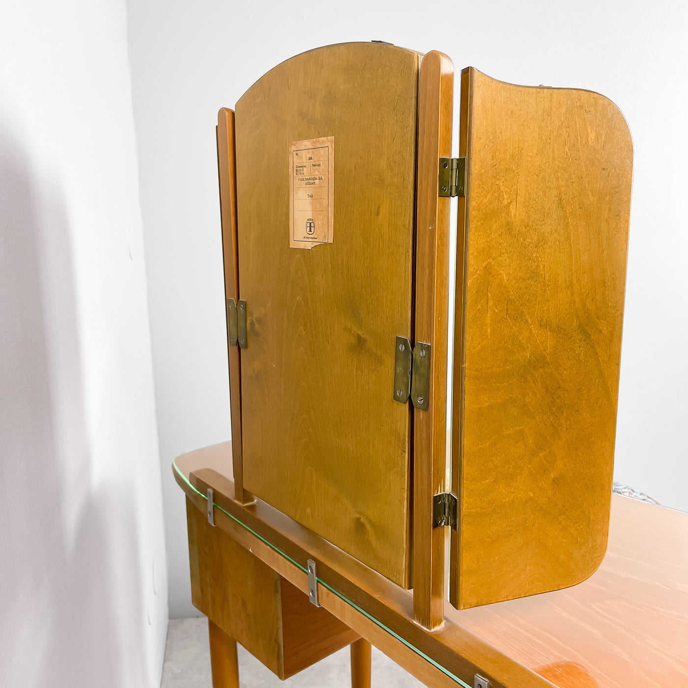Sminkbord i teak med spegel - Fröseke