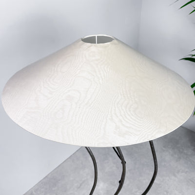 Golvlampa i metall
