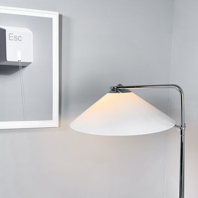 Golvlampa vit och krom
