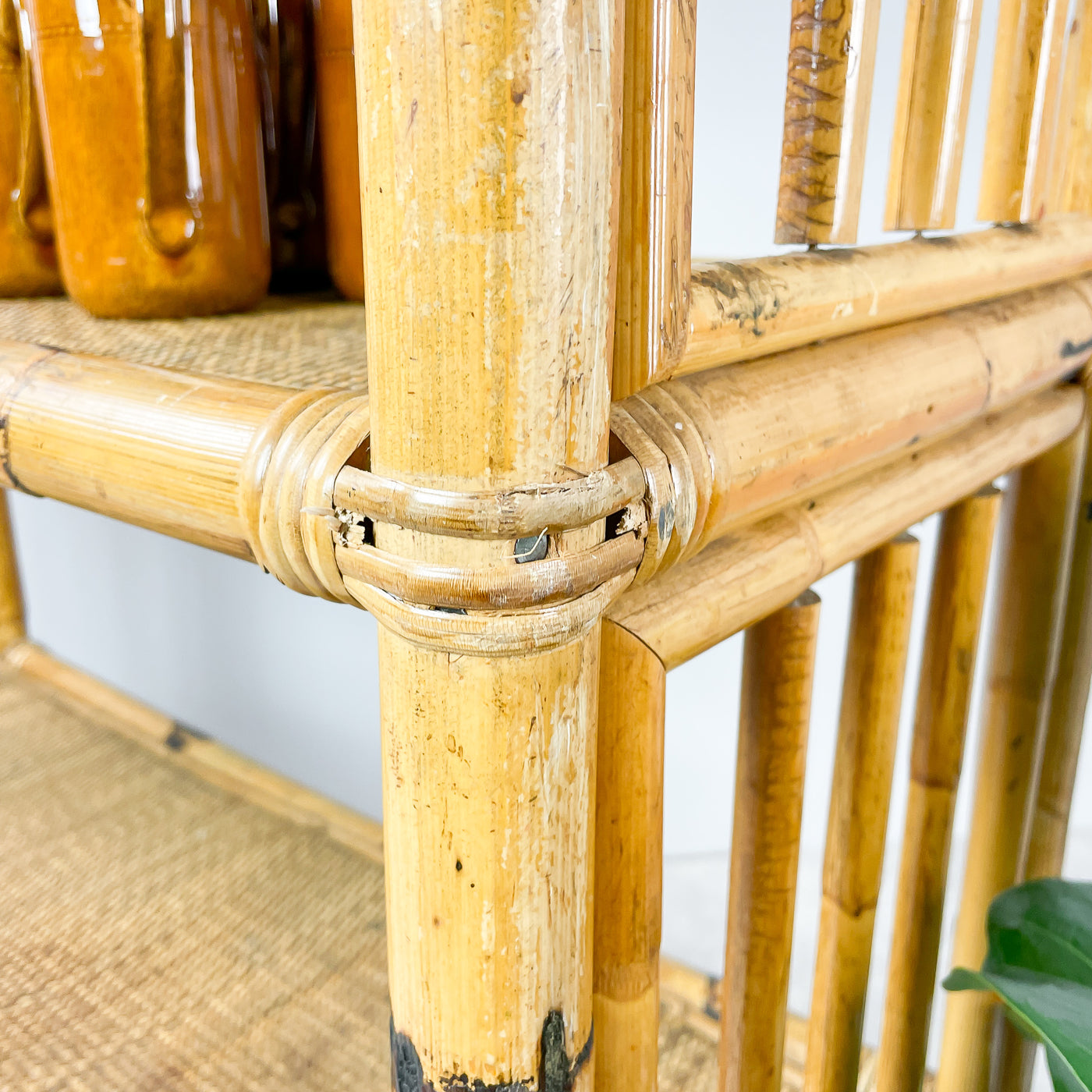Hylla i bambu