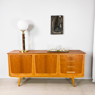 Sideboard i teak och ek