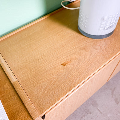 Hyllsystem eller sideboard i ek
