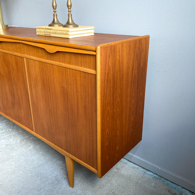 Sideboard i teak - Breo, Oderljunga
