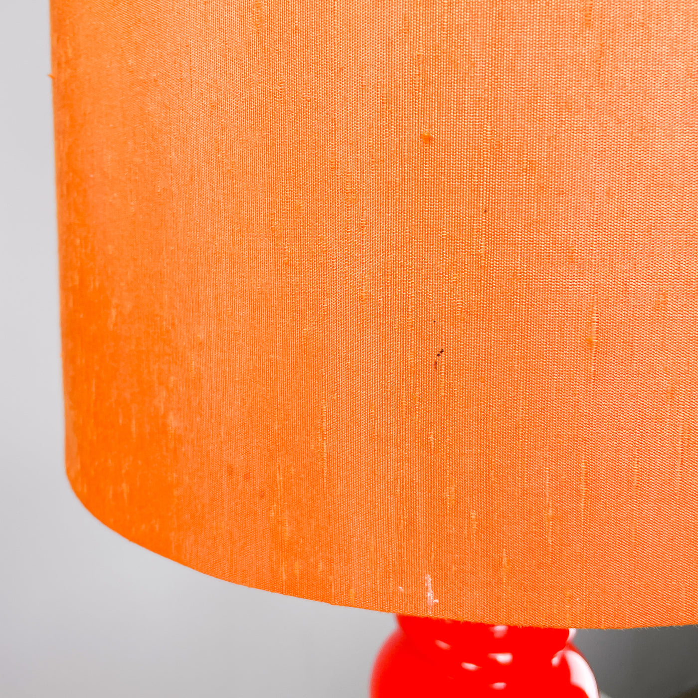 Bordslampa orange glas