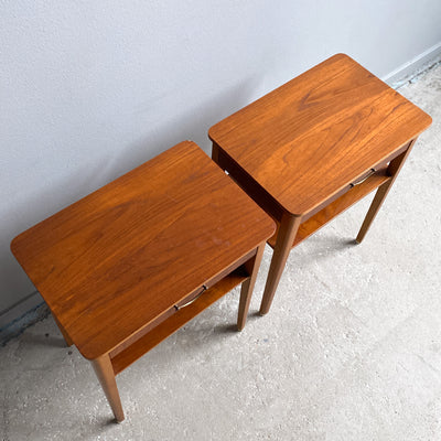 Sängbord i teak - par