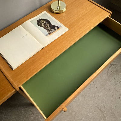 Skrivbord/sminkbord, Bodafors - Bertil Fridhagen