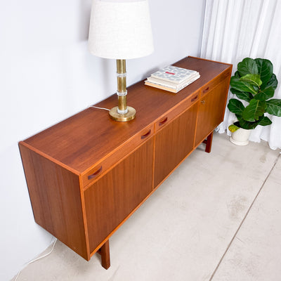 Sideboard i teak - Ulferts