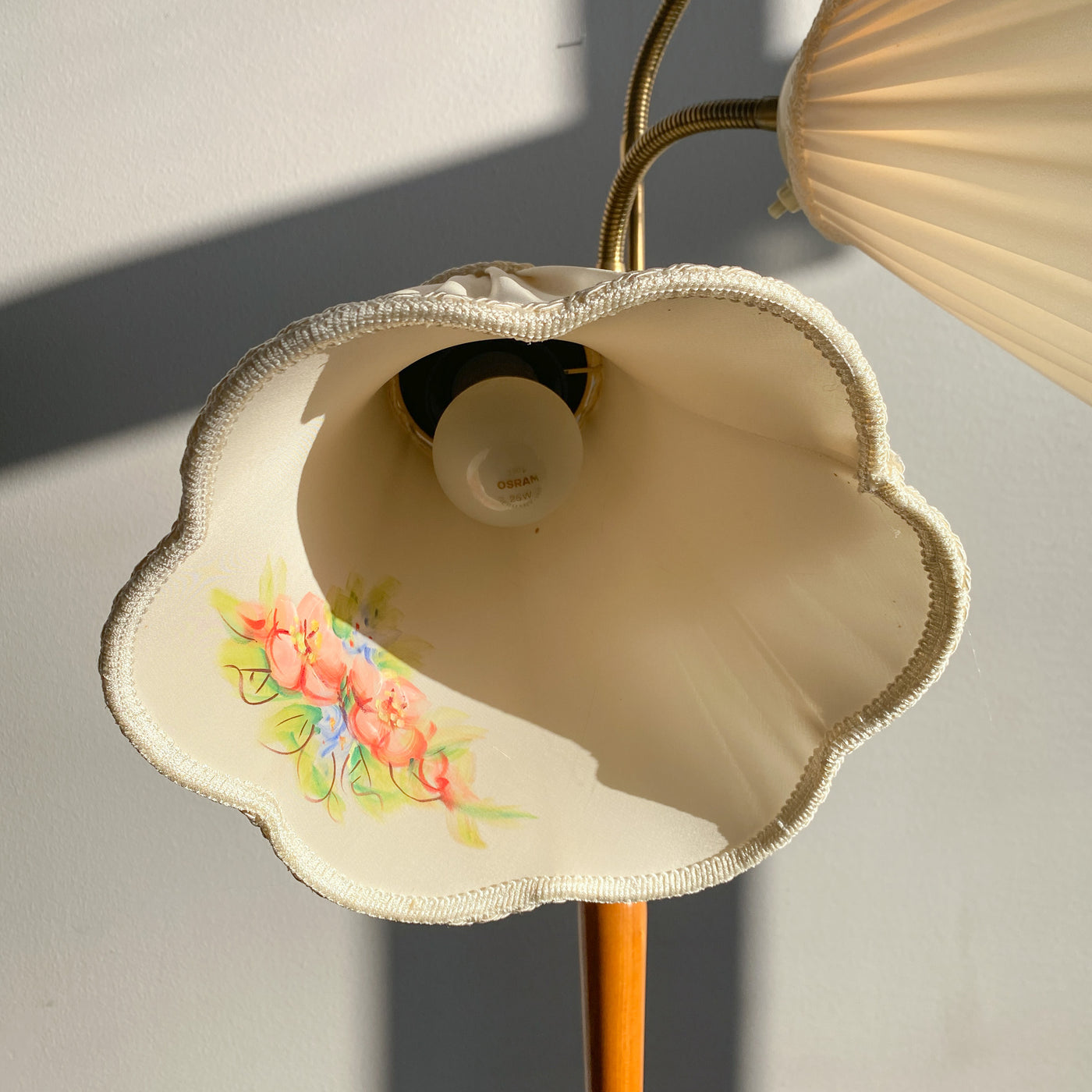 Trearmad golvlampa 40/50-tal