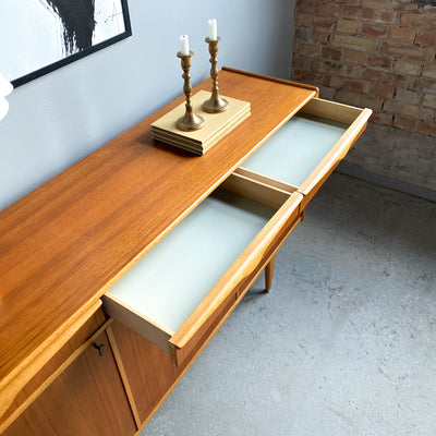 Sideboard i teak - Breo, Oderljunga