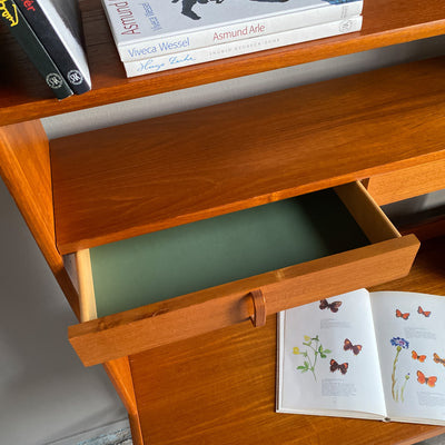Hyllsektion i teak med skrivbord, Bodafors - Bertil Fridhagen