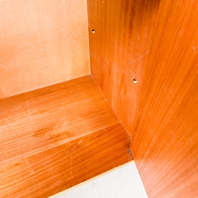 Sideboard i teak och ek