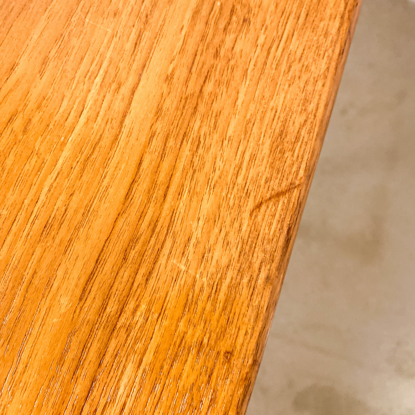 Matbord i teak med utdragsskivor