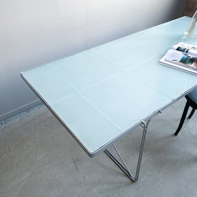 Matbord "Moment" Niels Gammelgaard IKEA