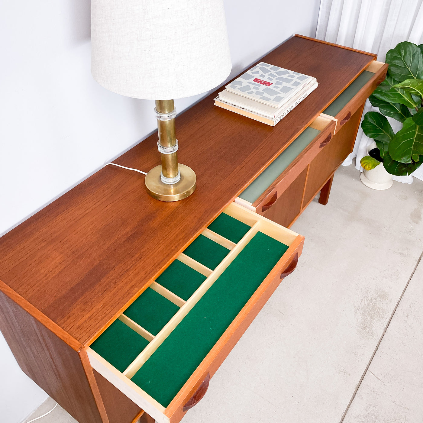 Sideboard i teak - Ulferts