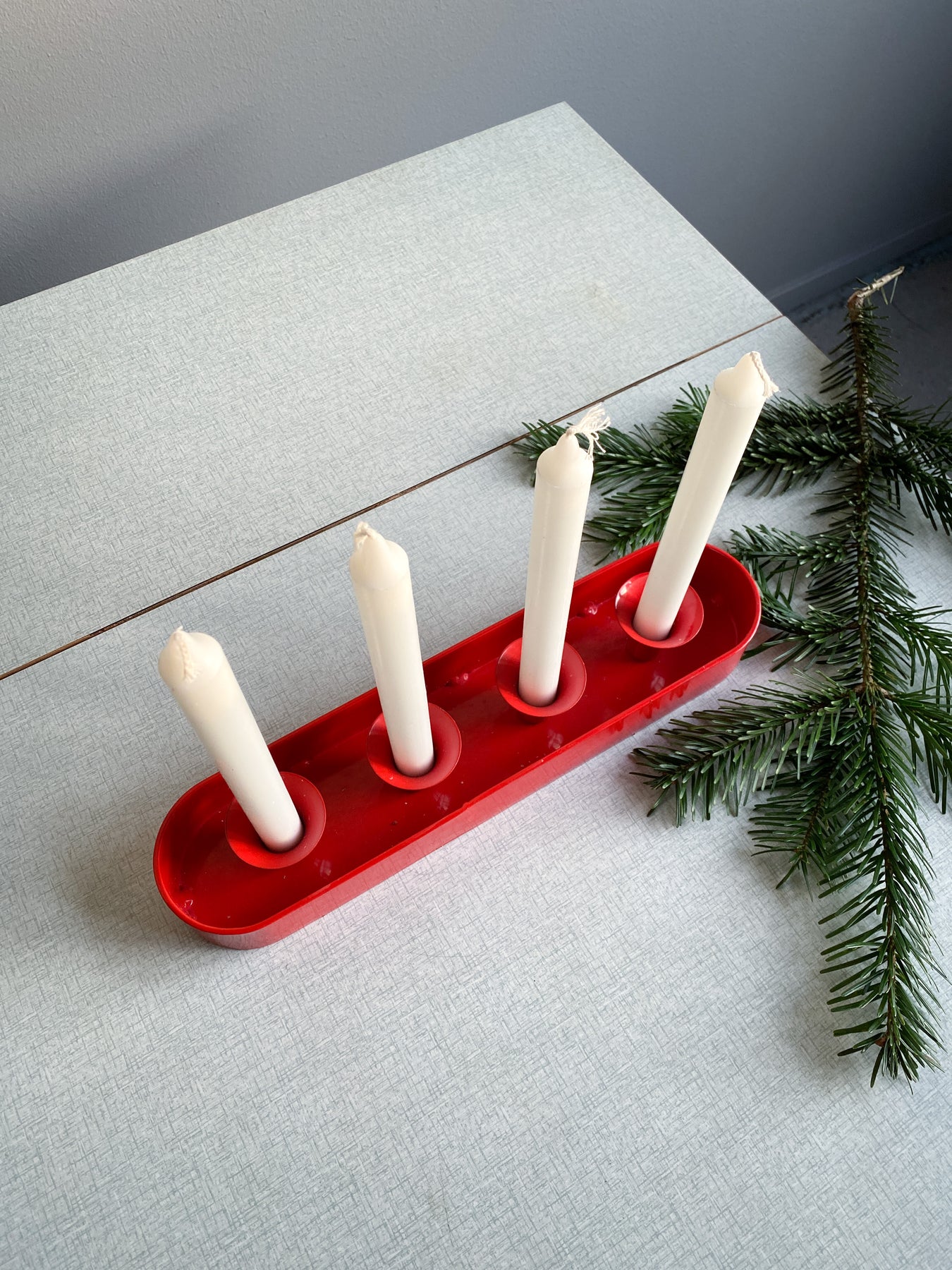 Röd adventsljusstake | Vintagebyrån | Second hand Varberg
