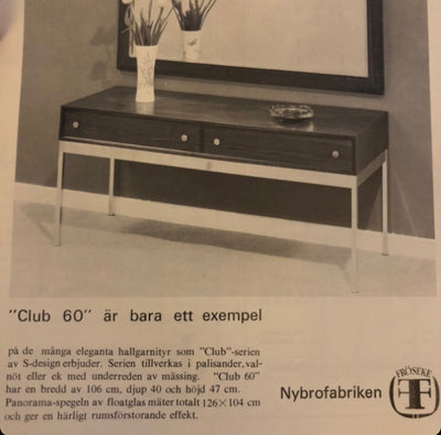 Hallbyrå och spegel - Club 60